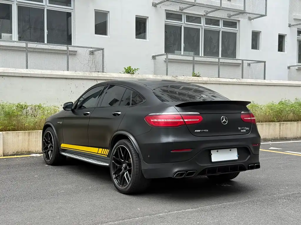 Mercedes-Benz GLC Coupe AMG 2018 — фото 11