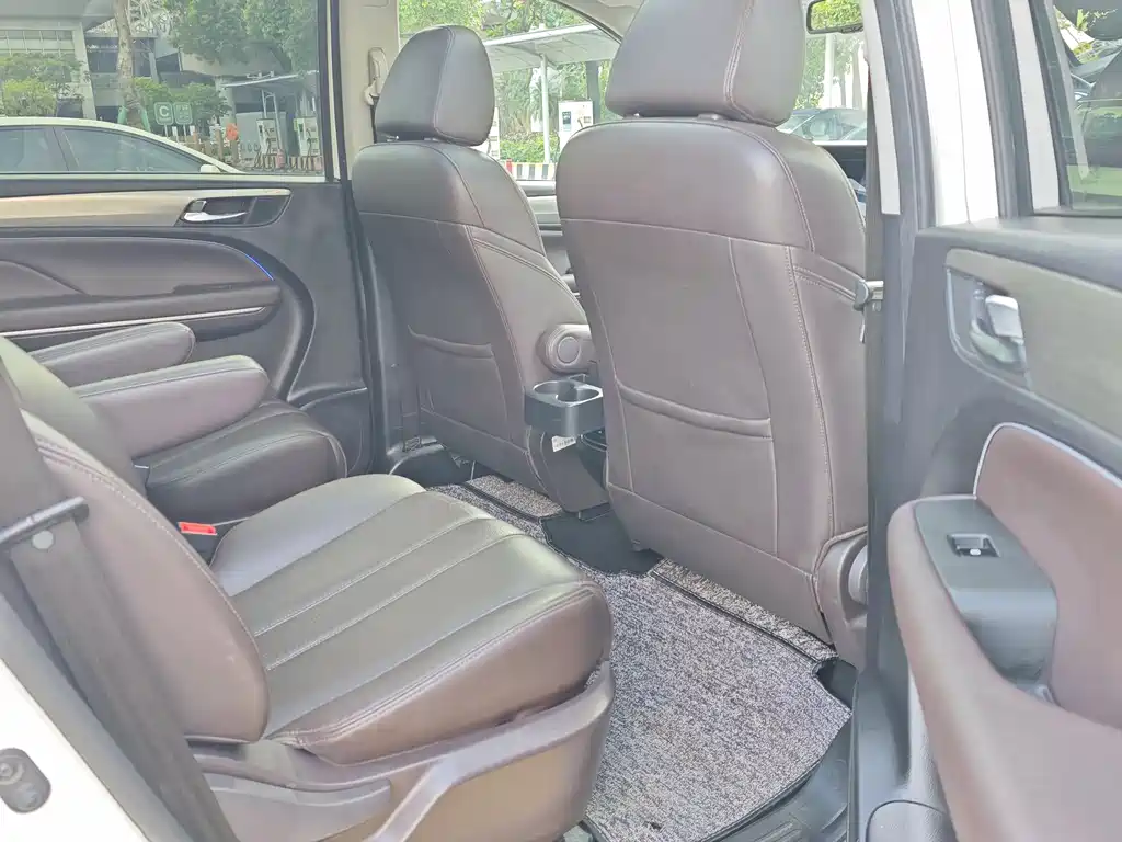 GAC Motor Trumpchi M6 2019 — фото 14