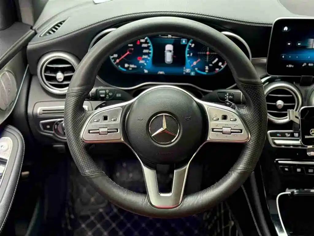 Mercedes-Benz GLC 2019 — фото 5