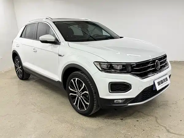 Volkswagen T-Roc 2023