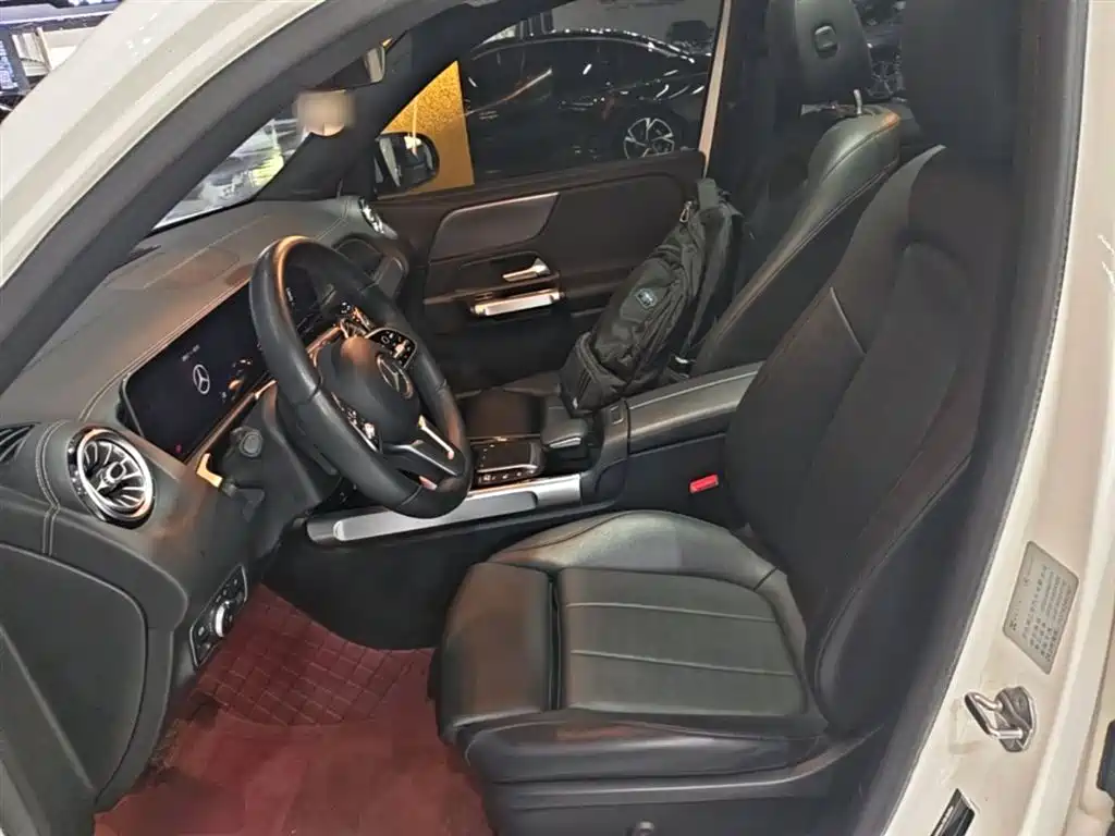 Mercedes-Benz GLB 2020 — фото 15