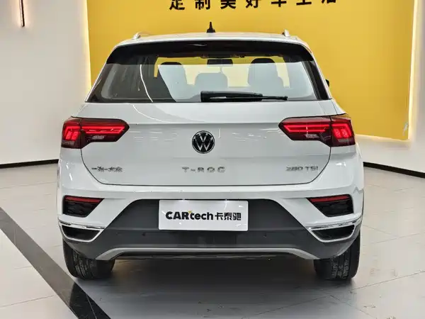 Volkswagen T-Roc 2023