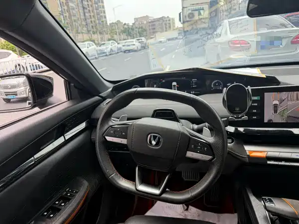 Changan UNI-V 2022