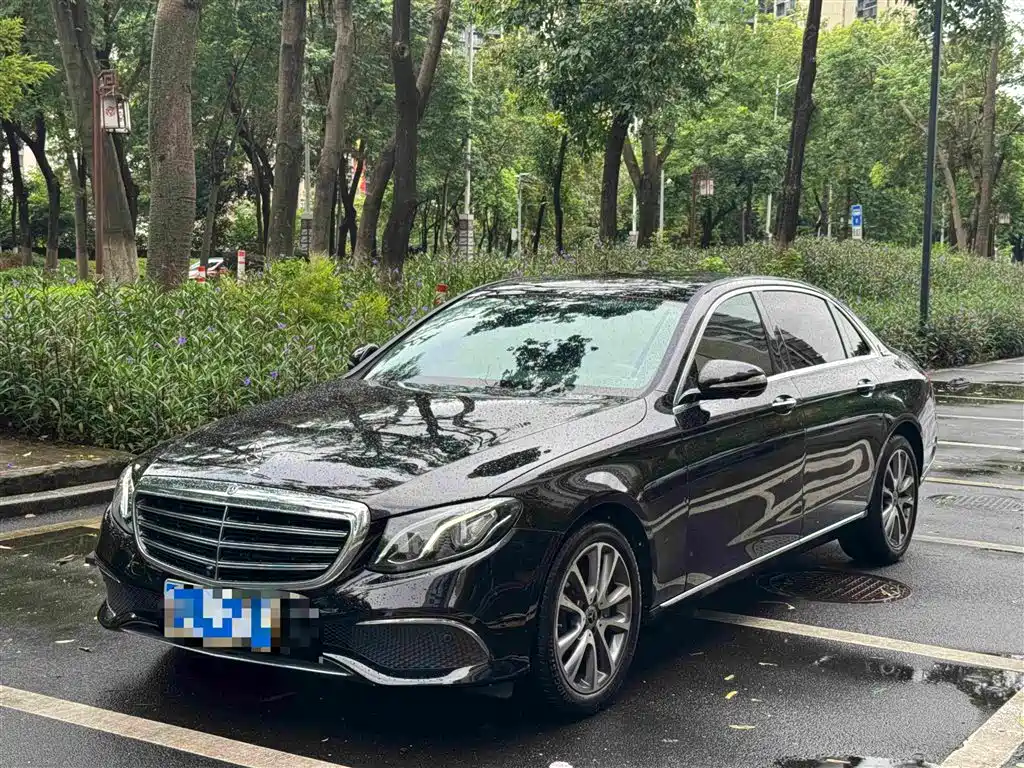 Mercedes-Benz E-Class 2018