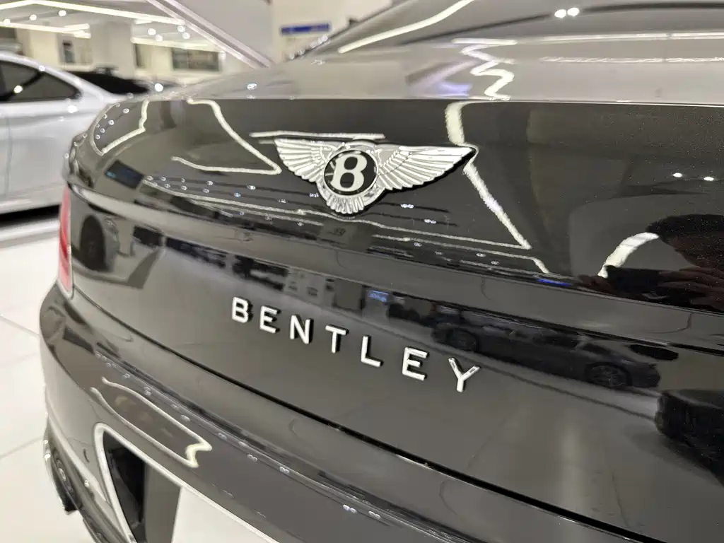 Bentley Flying Spur 2021 — фото 22