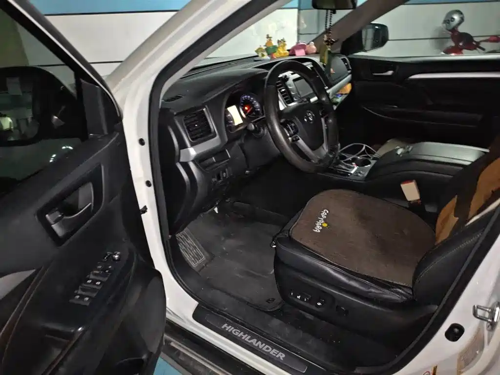 Toyota Highlander 2016 — фото 13