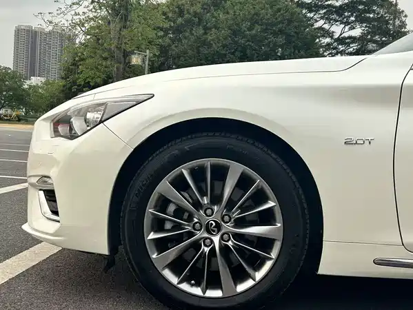 Infiniti Q50L 2020