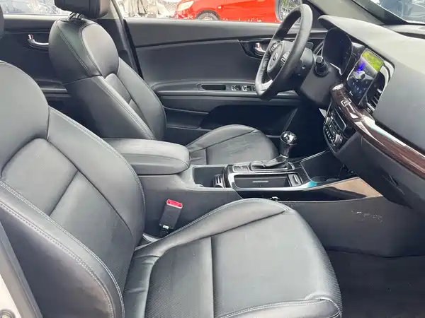 Kia K4 2016