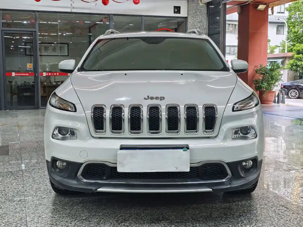 Jeep Cherokee 2018