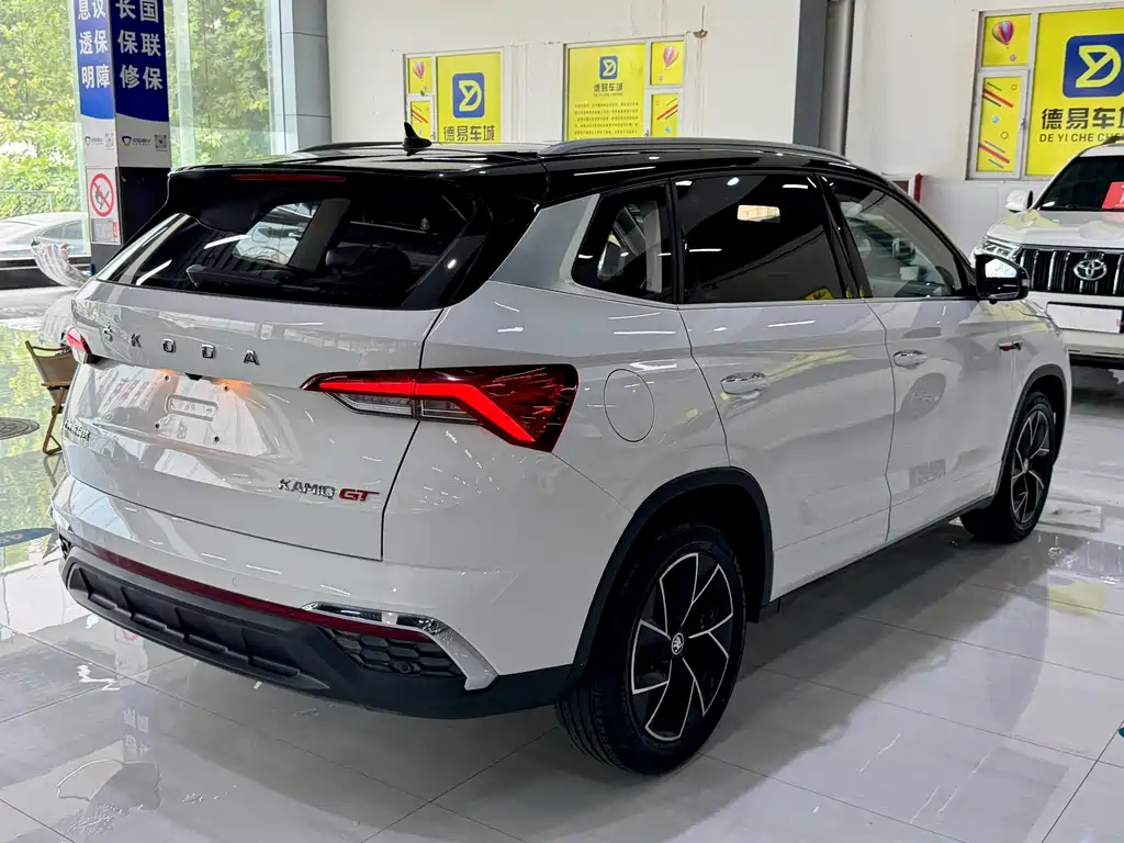 Skoda Kamiq 2023 — фото 12