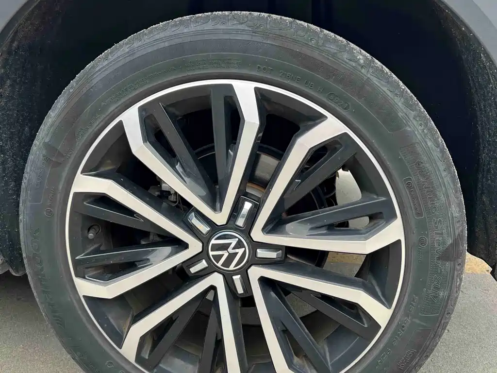 Volkswagen T-Roc 2022 — фото 18