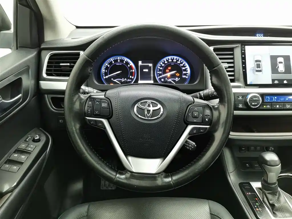 Toyota Highlander 2019 — фото 11