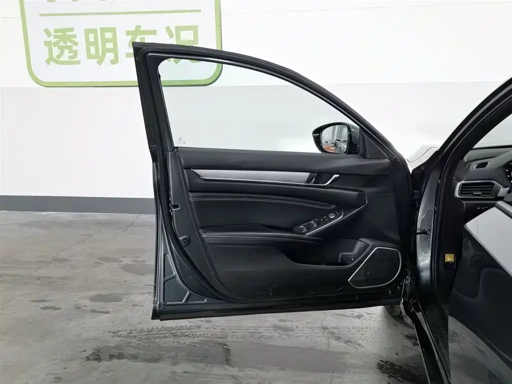 Honda Inspire 2022 — фото 8