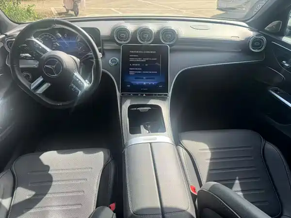 Mercedes-Benz C-Class 2023