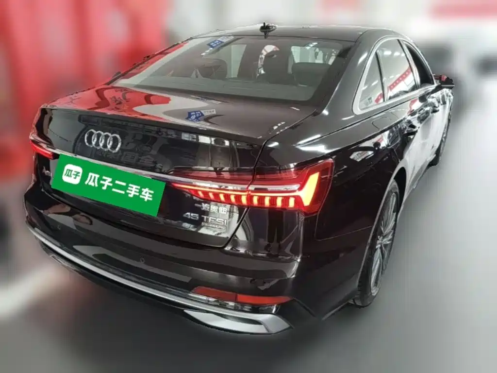 Audi A6L 2025 — фото 12