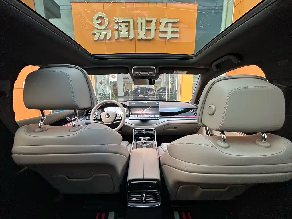BYD Tang New Energy 2025 — фото 17
