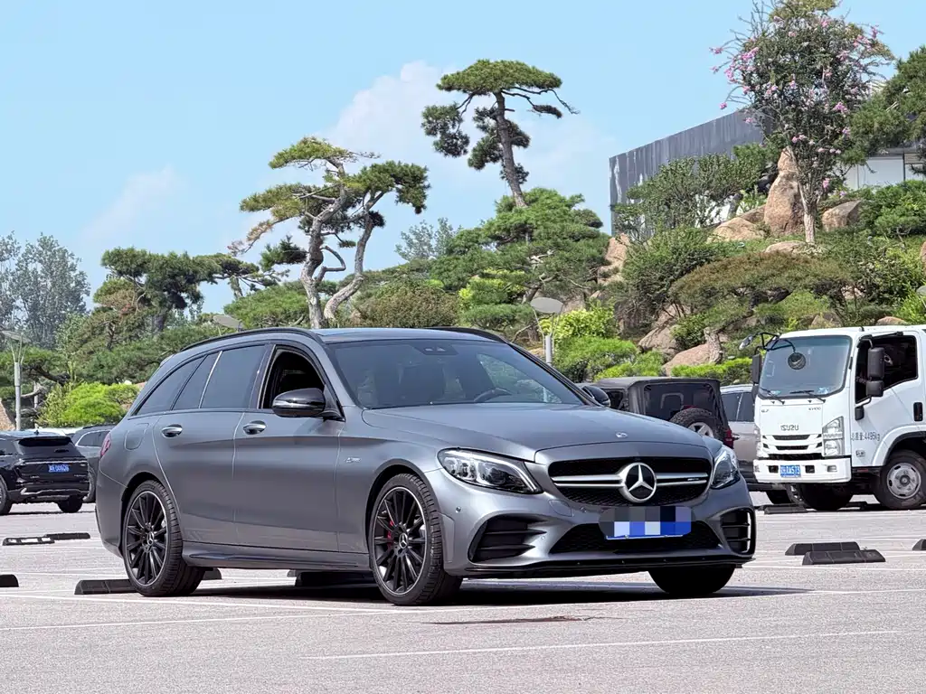 Mercedes-Benz C-Class AMG 2022 — фото 9