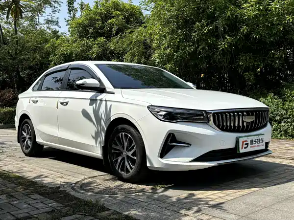 Geely Emgrand 2025