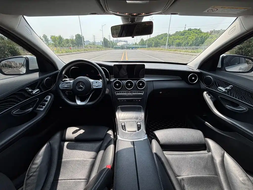 Mercedes-Benz C-Class 2020 — фото 8