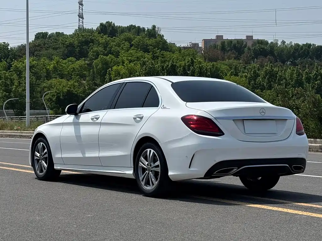 Mercedes-Benz C-Class 2020 — фото 19