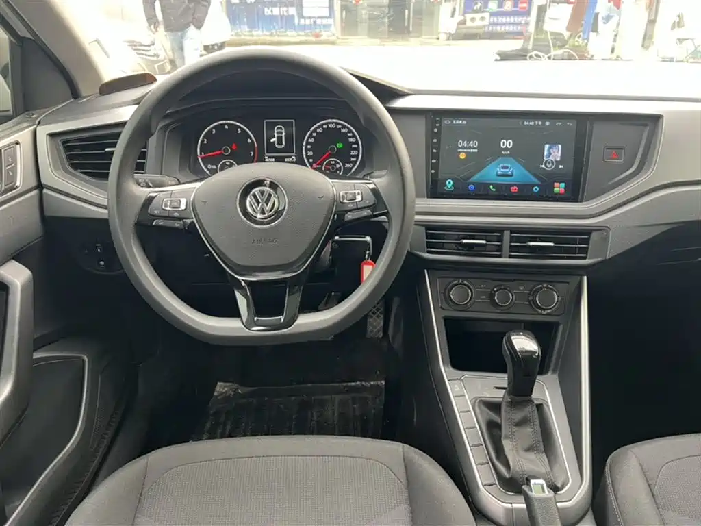 Volkswagen Polo 2019 — фото 14