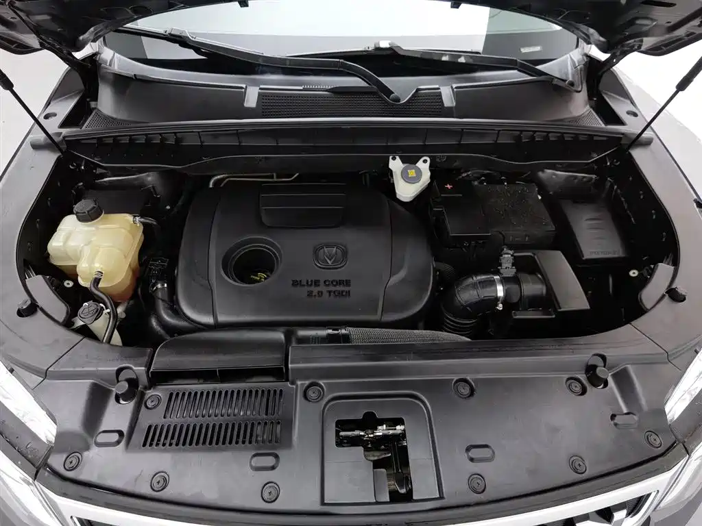 Changan CS95 2017