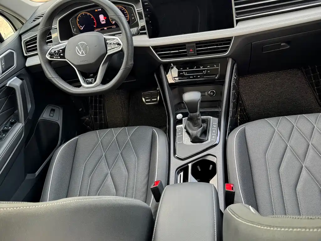 Volkswagen Tiguan L 2022