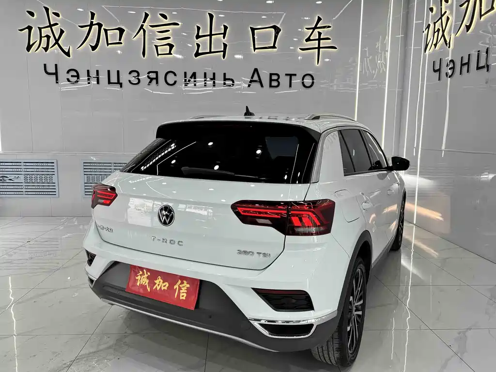 Volkswagen T-Roc 2023 — фото 4