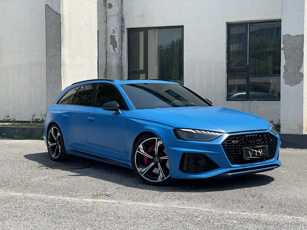 Audi RS 4 2021 — фото 2