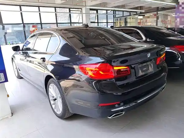 BMW 5 Series 2020