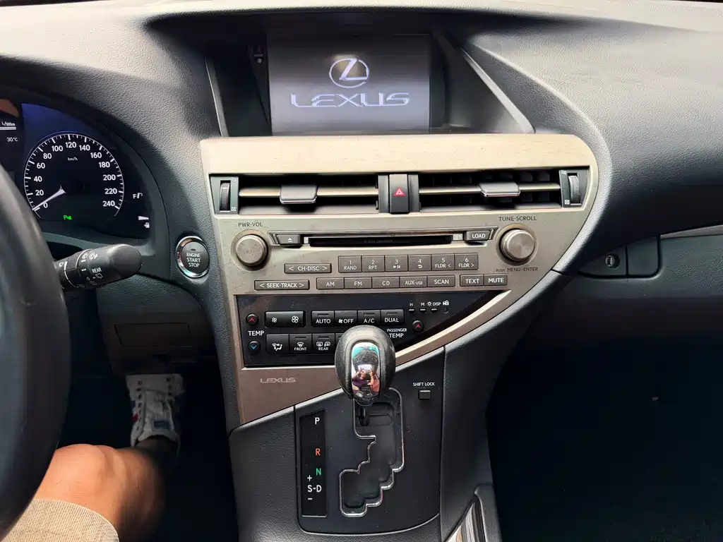 Lexus RX Classic 2015 — фото 14