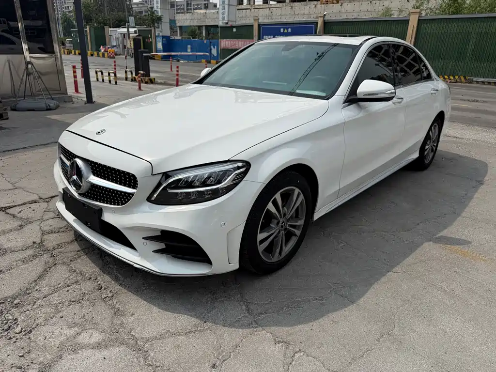 Mercedes-Benz C-Class 2018