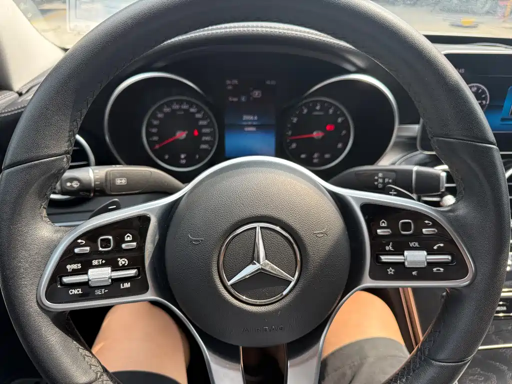 Mercedes-Benz C-Class 2018 — фото 12