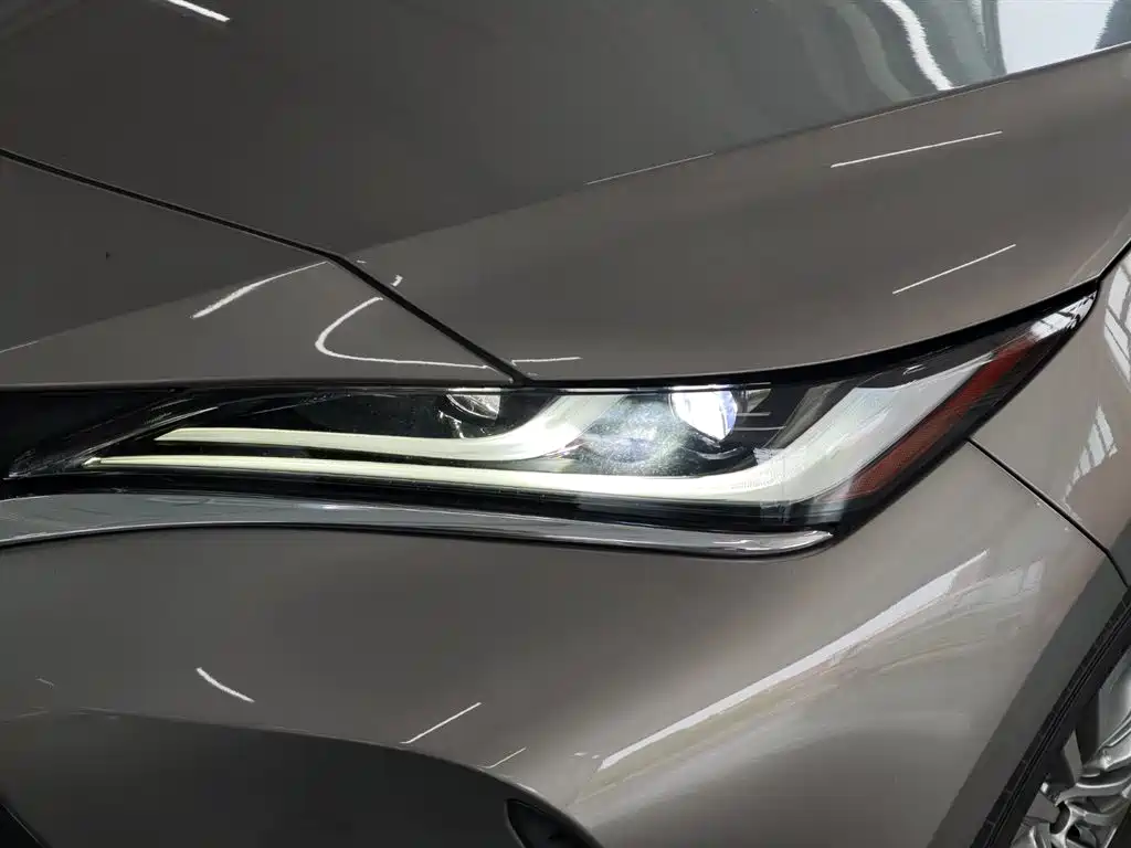Toyota Harrier 2022 — фото 21