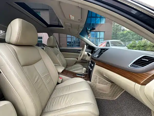 Nissan Teana 2011