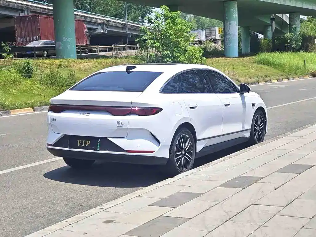 BYD Qin L 2025 — фото 7