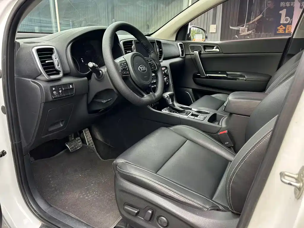 Kia KX5 2018 — фото 11