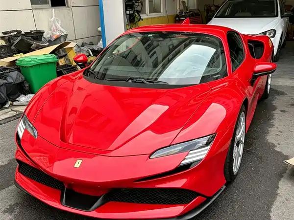 Ferrari SF90 2020