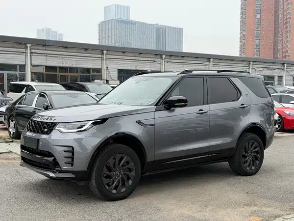 Land Rover Discovery 2023