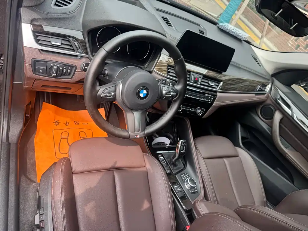 BMW X1 2020 — фото 11