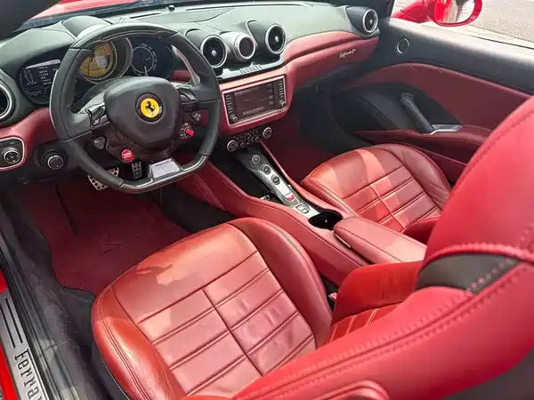 Ferrari California T 2017