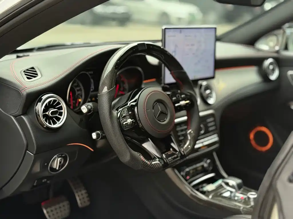 Mercedes-Benz CLA AMG 2017 — фото 3