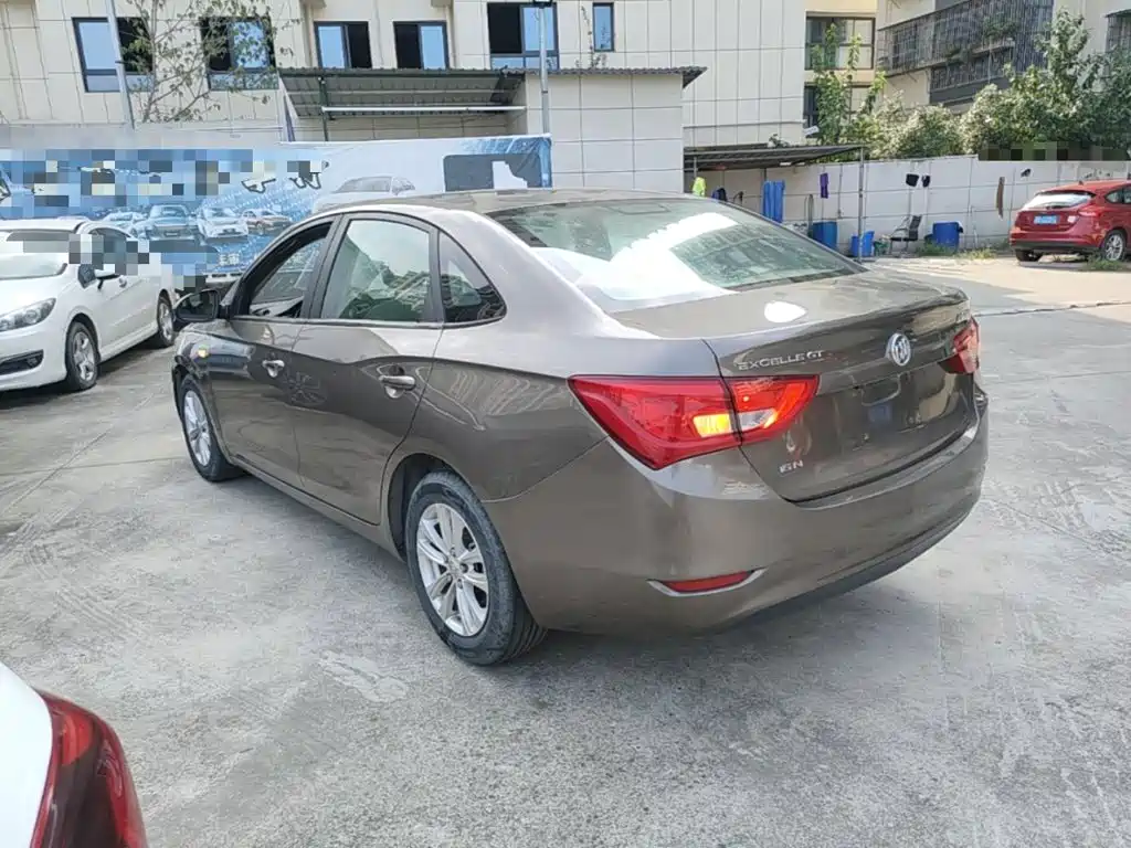 Buick Excelle 2016