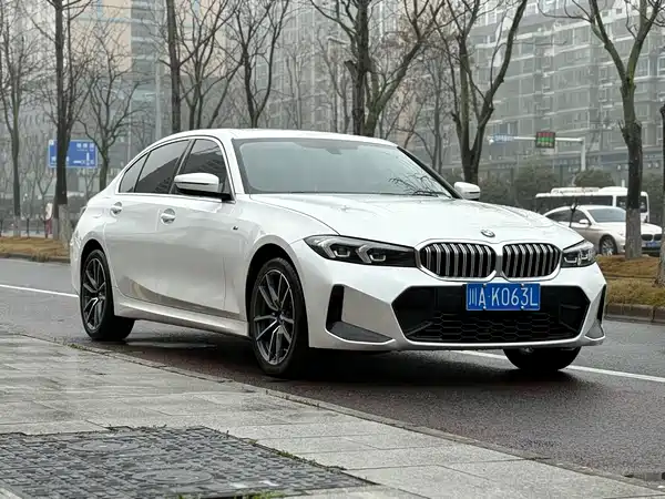 BMW 3 Series 2023