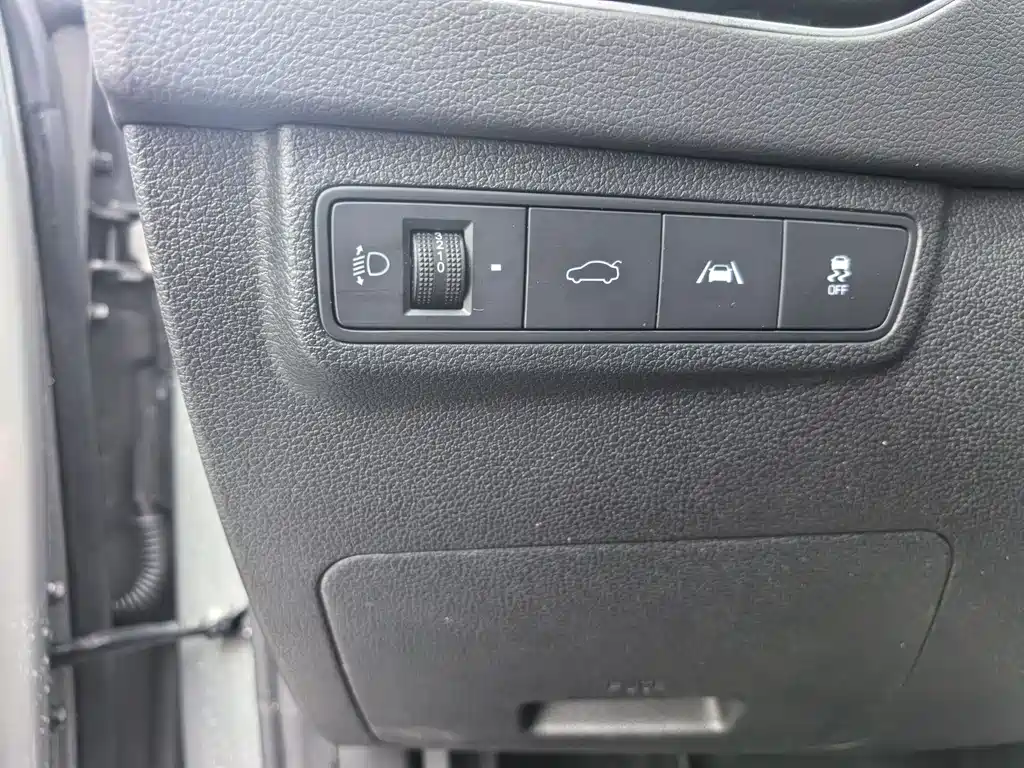 Hyundai Sonata 2020 — фото 14