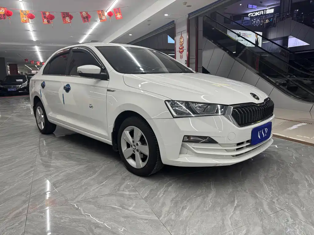 Skoda Rapid 2020 — фото 3