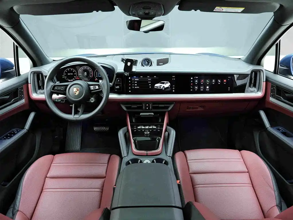 Porsche Cayenne 2024