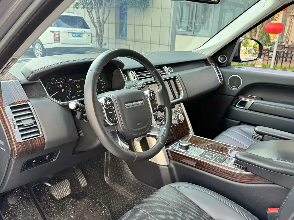 Land Rover Range Rover 2015 — фото 8