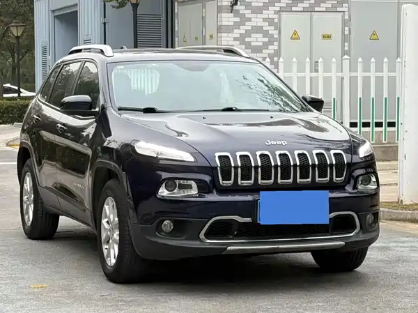 Jeep Cherokee 2016