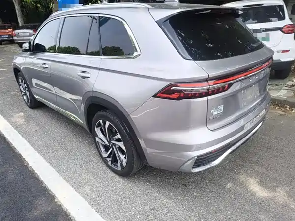 Geely Xingyue L 2024